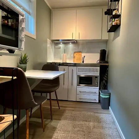 Apartment Stroken Liten I Svolvaer. *