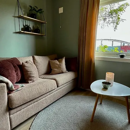 Stroken Liten I Svolvaer. Apartament